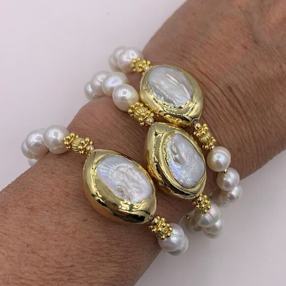 Earrings, real pearls, gold plate, large size, stud style, NWOT, updated classic - Picture 10 of 15